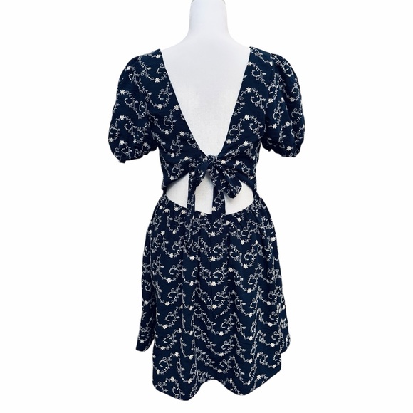 Francesca’s Navy Blue Embroidered Mini Dress Tie Back Puff Sleeve Medium NWT - Picture 3 of 9